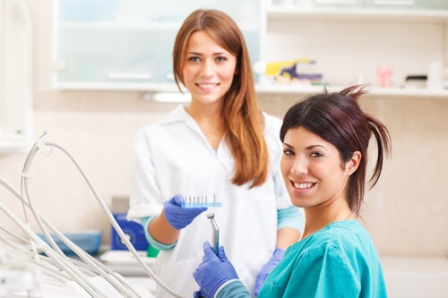 Top Cosmetic Dentist Near Santa Clarita CA