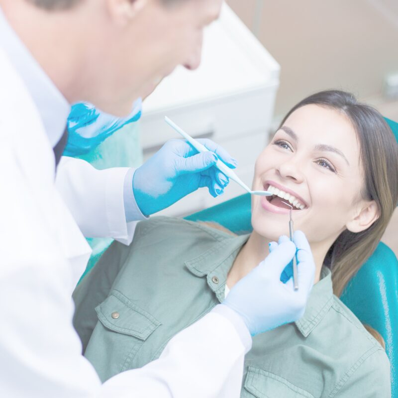 Dentist Near Valencia CA